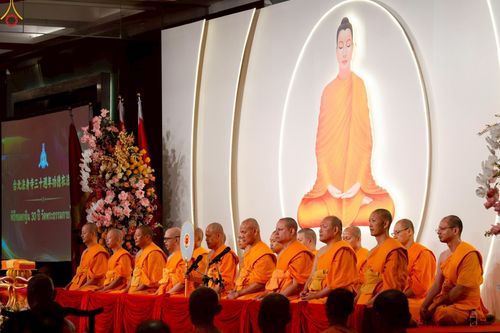ภาพ No.271416:วันอาทิตย์ที่ 26 ตุลาคม พ.ศ. 2568 พิธีกล่าวสุนทรพจน์รวมสงฆ์ 3 นิกาย  ในวาระครบรอบ 30 ปีวัดพระธรรมกายไทเป