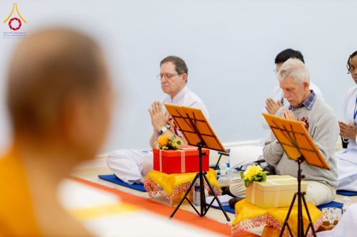 ภาพ No.233253:วันอาทิตย์ที่ 6 กรกฎาคม พ.ศ. 2568 พิธีถวายมหาสังฆทานแด่คณะสงฆ์ทั่วโลกและพิธีตักบาตรเนื่องในวันเข้าพรรษา  ณ วัดพุทธเคปทาวน์ ประเทศแอฟริกาใต้