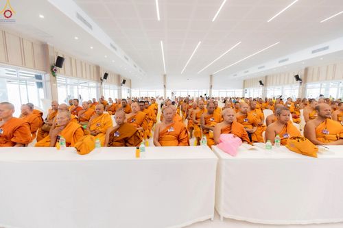 ภาพ No.235793:วันอังคารที่ 29 กรกฏาคม พ.ศ. 2568 สัมมนาคณะสงฆ์ เพื่อฟื้นฟูพระพุทธศาสนา  ภาคใต้ (สงขลา สตูล พัทลุง ปัตตานี)   โครงการทอดกฐิน 30,000 วัดทั่วไทย  ประจำปีพุทธศักราช 2568 ณ ศูนย์ปฏิบัติธรรมภาคใต้ จ.สงขลา