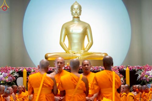 ภาพ No.217427:วันเสาร์ที่ 12 เมษายน พ.ศ. 2568 พิธีอุปสมบท ในโครงการอุปสมบทหมู่ บูชาธรรมหลวงพ่อธัมมชโย, โครงการธรรมทายาท ระดับอุดมศึกษา รุ่นที่ 52 ,  โครงการบวชพระนานาชาติ AEC & WAB CEO รุ่นที่ 4 ณ วัดพระธรรมกาย