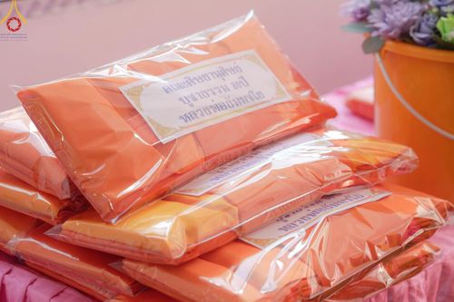 ภาพ No.171208:พิธีทอดกฐิน ณ วัดยางสุทธาราม ต.บ้านช่างหล่อ อ.บางกอกน้อย จ.กรุงเทพฯ ในโครงการกฐินสามัคคีทั่วไทย 30,000 วัด บูชาธรรม 80 ปี หลวงพ่อธัมมชโย โดยคณะศิษยานุศิษย์วัดพระธรรมกาย วันที่ 27 ตุลาคม พ.ศ. 2567