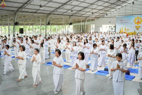 ภาพ No.248337:วันที่ 26-28 กันยายน พ.ศ. 2568 โครงการอบรมอุบาสกแก้ว อุบาสิกาแก้ว รุ่นที่ 3 ตัวแทนทอดกฐินสามัคคีทั่วไทย 30,000 วัด ณ ธุดงคสถานล้านนา อ.สันทราย จ.เชียงใหม่