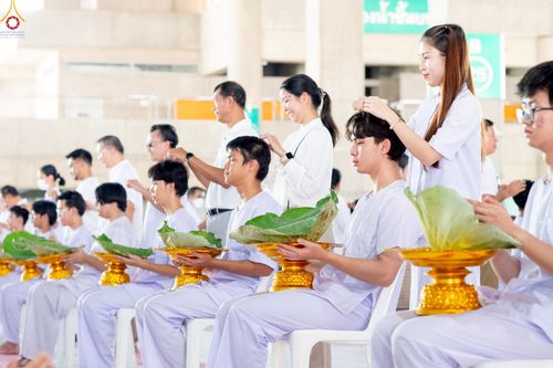 ภาพ No.228593:วันอังคารที่ 10 มิถุนายน พ.ศ. 2568 (วันพระ ขึ้น 15 ค่ำ เดือน 7) พิธีบุพเปตพลี ครั้งที่ 165 อุทิศบุญแด่หมู่ญาติที่ล่วงลับไปแล้ว และสืบทอดอายุพระพุทธศาสนา ณ หอฉันคุณยายอาจารย์ฯ วัดพระธรรมกาย