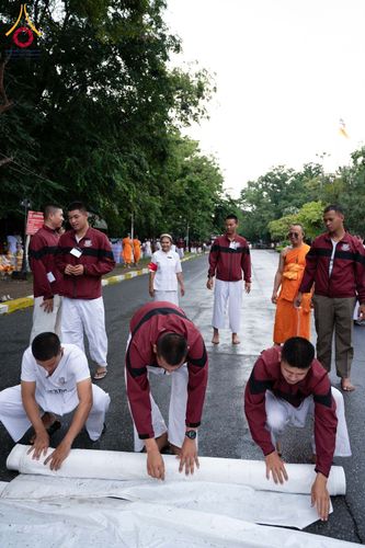 ภาพ No.351541:วันที่ 22 กันยายน พ.ศ. 2569  พิธีตักบาตรสามเณรธรรมทายาท โครงการบรรพชาพัฒนาคุณธรรม จริยธรรม  สำหรับนักเรียนนายสิบตำรวจ (นสต.) รุ่นที่ 16 ศูนย์ฝึกอบรมตำรวจภูธรภาค 1  ณ วัดพระพุทธบาทราชวรมหาวิหาร
