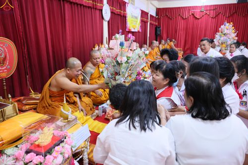 ภาพ No.291604:วันที่ 9 มกราคม พ.ศ. 2569 พิธีทอดผ้าป่าทำนุบำรุงศาสนสถาน ณ วัดเทพพล แขวงบางพรม เขตตลิ่งชัน กรุงเทพมหานคร ในโครงการธรรมยาตรา กตัญญูบูชา มหาปูชนียาจารย์ พระมงคลเทพมุนี(สด จนฺทสโร) พระผู้ปราบมาร อนุสรณ์สถาน 7 แห่ง ปีที่ 14