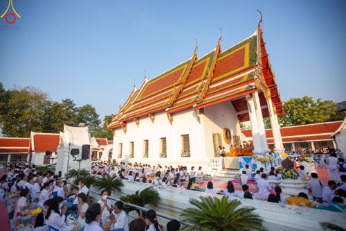 ภาพ No.116090:พิธีตักบาตรพระธรรมยาตรา ณ อนุสรณ์สถานลำดับที่ 4 สถานที่เกิดด้วยกายธรรม วัดโบสถ์(บน) จ.นนทบุรี วันที่ 21 มกราคม พ.ศ. 2567
