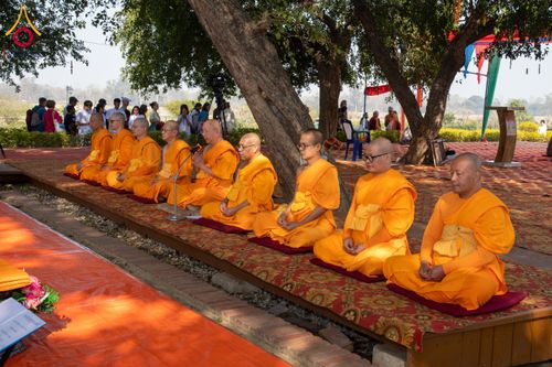 ภาพ No.130516:พิธีบรรพชาธรรมทายาท ในโครงการบรรพชา 1,250 รูป ณ แดนประสูติ สวนลุมพินี ประเทศเนปาล วันที่ 9 มีนาคม พ.ศ. 2567