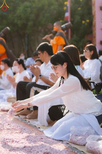 ภาพ No.113156:พิธีต้อนรับพระธรรมยาตรา ปีที่ 12 วันที่ 15 มกราคม พ.ศ. 2567 ณ วัดโบสถ์บน จ.นนทบุรี