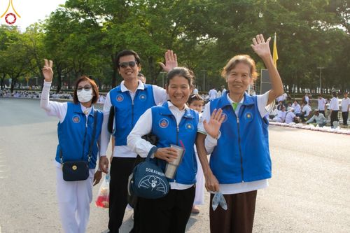 ภาพ No.121821:V.22 ต่อไป การเตรียมงาน เก็บงาน การรับบุญของเจ้าหน้าที่หน่วยงานต่างๆ เพื่อโครงการธรรมยาตรา กตัญญูบูชา มหาปูชนียาจารย์ พระมงคลเทพมุนี (สด จนฺทสโร) พระผู้ปราบมาร อนุสรณ์สถาน 7 แห่ง ปีที่ 12 ระหว่างวันที่ 2 - 31 มกราคม พ.ศ.2567