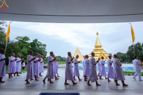 ภาพ No.156714:พิธีบรรพชาอุปสมบท ธรรมทายาท โครงการอุปสมบทหมู่บูชาธรรมครบรอบ 107 ปี วันครูผู้ค้นพบวิชชาธรรมกาย ณ โบสถ์พระไตรปิฏก วัดพระธรรมกาย วันเสาร์ที่ 14 กันยายน พ.ศ. 2567