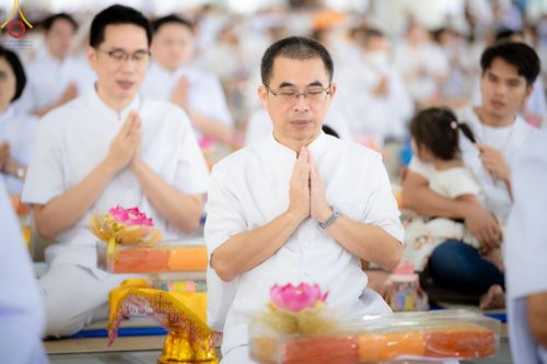 ภาพ No.143232:พิธีถวายภัตตาหารเพื่อเป็นกำลังแห่งการเข้าถึงธรรม ของพระภิกษุสามเณร วัดพระธรรมกาย วันเสาร์ที่ 6 กรกฏาคม พ.ศ. 2567 ณ หอฉันคุณยายอาจารย์ วัดพระธรรมกาย จ.ปทุมธานี