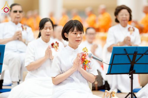 ภาพ No.272921:วันอาทิตย์ที่ 23 พฤศจิกายน พ.ศ.2568 พิธีมุทิตาสักการะ พระมหาเถระและพระเถระ ประจำปีพุทธศักราช 2568 ณ ห้องแก้วสารพัดนึก 2 สภาธรรมกายสากล  วัดพระธรรมกาย