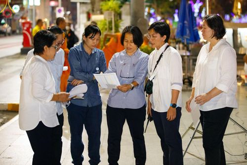 ภาพ No.126821:V.30 เต็มที่ เพื่อโคราช การเตรียมงาน ปฏิบัติงาน และเก็บงาน ของเจ้าหน้าที่หน่วยงานต่างๆ ทุกภาคส่วน เพื่อพิธีทำบุญเมืองนครราชสีมา ฉลอง 556 ปี ตักบาตรพระ 10,000 รูป ในวันเสาร์ที่ 2 มีนาคม พ.ศ.2567 ณ อนุสาวรีย์ท้าวสุรนารี จ.นครราชสีมา จัดโดย คณะสงฆ์จังหวัดนค