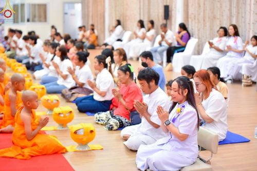 ภาพ No.216542:วันอังคารที่ 8 เม.ย. พ.ศ. 2568 พิธีบรรพชาสามเณร ณ ศูนย์ปฏิบัติธรรมเขาคิชฌกูฏ จันทบุรี