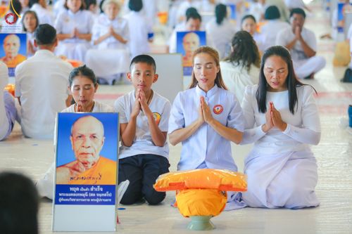 ภาพ No.180589:พิธีบรรพชาอุปสมบท โครงการอุปสมบทบูชาธรรมมหาปูชนียาจารย์ ประจำปีพุทธศักราช 2567 วันเสาร์ที่ 7 ธันวาคมพ.ศ. 2567 ณ วัดพระธรรมกาย จ.ปทุมธานี