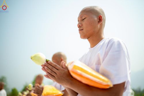 ภาพ No.63052:Photo Story  มหัศจรรย์วัดดงดินแดง Episode 2 โครงการบรรพชาอุปสมบทหมู่ ฟื้นฟูพระพุทธศาสนาทั่วไทย ณ วัดดงดินแดง อ.อมก๋อย จ.เชียงใหม่ วันที่ 3 เมษายน พ.ศ. 2567