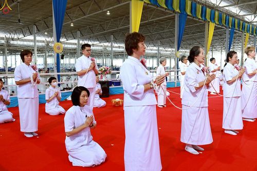 ภาพ No.234008:วันอาทิตย์ที่ 20 กรกฎาคม พ.ศ.2568 พิธีจุดเทียนใจ ไฟนิรันด์ อนันตชัย วัดพระธรรมกาย