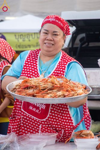 ภาพ No.115108:พิธีถวายภัตตาหารเป็นสังฆทาน แด่คณะพระธรรมยาตรา ปีที่ 12 วันที่ 19 มกราคม พ.ศ. 2567 ณ วัดโบสถ์(บน) บางคูเวียง จ.นนทบุรี