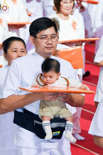 ภาพ No.160173:พิธีทอดผ้าป่าสมทบกฐินวัดพระธรรมกาย และสมทบกฐิน 30,000 วัดทั่วไทย ครั้งที่ 3 ณ สภาธรรมกายสากล วัดพระธรรมกาย วันพฤหัสบดีที่ 10 ตุลาคม พ.ศ. 2567