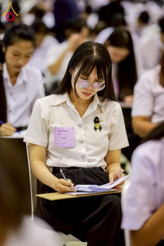 ภาพ No.273345:วันที่ 23 พฤศจิกายน พ.ศ. 2568 การสอบตอบปัญหาธรรมะ ทางก้าวหน้า "ระดับอุดมศึกษา" ณ ห้องแก้วสารพัดนึก 1 สภาธรรมกายสากล วัดพระธรรมกาย จ.ปทุมธานี