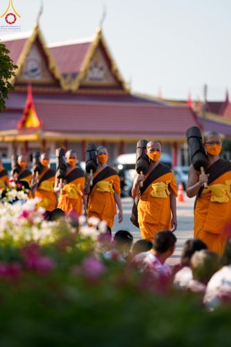 ภาพ No.110440:พิธีต้อนรับพระธรรมยาตรา ในโครงการธรรมยาตรากตัญญูบูชา มหาปูชนียาจารย์ พระมงคลเทพมุนี(สด จนฺทสโร) พระผู้ปราบมาร อนุสรณ์สถาน 7 แห่ง ปีที่ 12 วันที่ 11 มกราคม พ.ศ. 2567 ณ อนุสรณ์สถานลำดับที่ 3 สถานที่เกิดใหม่ในเพศสมณะ วัดสองพี่น้อง จ.สุพรรณบุรี