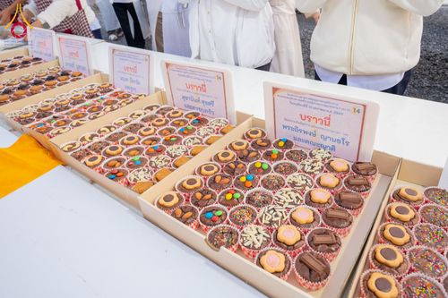 ภาพ No.294905:วันที่ 15 มกราคม พ.ศ. 2569 พิธีถวายภัตตาหารเป็นสังฆทาน แด่พระธรรมยาตรา ณ วัดโบสถ์บน ต.บางคูเวียง จ.นนทบุรี อนุสรณ์สถานลำดับที่ 4 สถานที่เกิดด้วยกายธรรม ในโครงการธรรมยาตรา กตัญญูบูชา มหาปูชนียาจารย์ พระมงคลเทพมุนี(สด จนฺทสโร) พระผู้ปราบมาร อนุสรณ์สถาน 7 แ