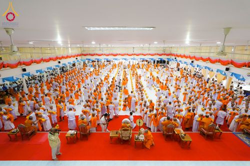 ภาพ No.281257:วันที่ 4 ธันวาคม พ.ศ. 2568 พิธีบรรพชาสามเณร ในโครงการบวชบูชาธรรมมหาปูชนียาจารย์  ณ วัดกลางพระอารามหลวง จังหวัดบุรีรัมย์