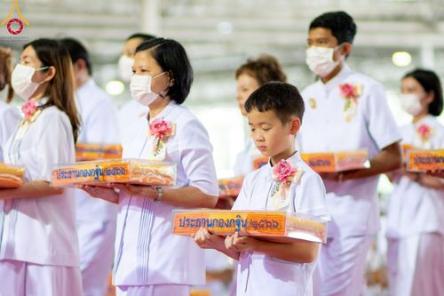 ภาพ No.92264:พิธีทอดกฐินธรรมชัยเพื่อสร้างอาคาร 115 ปี คุณยายอาจารย์มหารัตนอุบาสิกาจันทร์ ขนนกยูง อาทิตย์ต้นเดือนที่ 5 พฤศจิกายน พ.ศ. 2566 ณ วัดพระธรรมกาย จ.ปทุมธานี