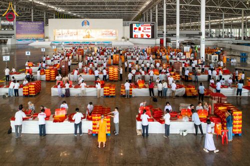 ภาพ No.315958:วันที่ 24 - 27 มีนาคม พ.ศ.2569 การเตรียมงานมหาสังฆทาน 40,000 กว่าวัดทั่วไทย วันคุ้มครองโลก 22 เมษายน พ.ศ.2569