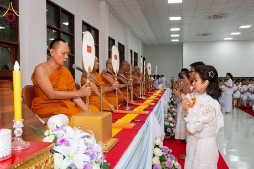 ภาพ No.315858:วันพฤหัสบดีที่ 26 มีนาคม พ.ศ. 2569 พิธีบำเพ็ญกุศล คุณพ่อณรงค์ จินตมากุล  สิริอายุ 99 ปี 11 เดือน โยมบิดา พระครูปลัดรัตนวีรวัฒน์ (รังสฤษดิ์ อิทฺธิจินตโก) ที่ปรึกษาเจ้าคณะจังหวัดปทุมธานี เจ้าอาวาสวัดพระธรรมกาย  ณ ห้องปลูกศรัทธา 2 วัดพระธรรมกาย ปทุมธานี