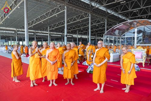 ภาพ No.316494:วันอาทิตย์ที่ 29 มีนาคม พ.ศ. 2569 พิธีทอดผ้าบังสุกุลและพิธีชำระร่าง โยมพ่อณรงค์ จินตมากุล  สิริอายุ 99 ปี 11 เดือน โยมบิดา พระครูปลัดรัตนวีรวัฒน์ (รังสฤษดิ์ อิทฺธิจินตโก) ที่ปรึกษาเจ้าคณะจังหวัดปทุมธานี เจ้าอาวาสวัดพระธรรมกาย  ณ ฌาปนสถานชั่วคราว ทางเข้า 