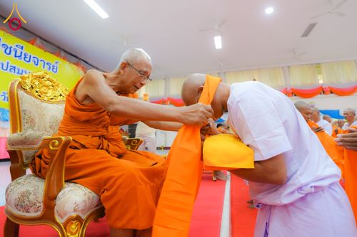 ภาพ No.281248:วันที่ 4 ธันวาคม พ.ศ. 2568 พิธีบรรพชาสามเณร ในโครงการบวชบูชาธรรมมหาปูชนียาจารย์  ณ วัดกลางพระอารามหลวง จังหวัดบุรีรัมย์