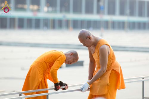 ภาพ No.314946:วันที่ 17-22 มีนาคม พ.ศ.2569 การเตรียมงานมหาสังฆทาน 40,000 กว่าวัดทั่วไทย วันคุ้มครองโลก 22 เมษายน พ.ศ.2569