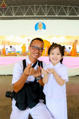 ภาพ No.131720:พิธีร่วมบุญบรรพชาสามเณร 5,000 รูป ณ บ้านแก้วเรือนทองคุณยาย สภาธรรมกายสากล วัดพระธรรมกาย วันเสาร์ที่ 23 มีนาคม พ.ศ. 2567