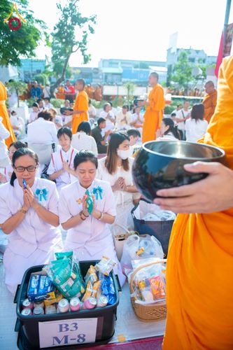 ภาพ No.312836:วันอาทิตย์ที่ 8 มีนาคม พ.ศ.2569 ทำบุญเมืองนครราชสีมา 558 ปี ตักบาตรพระ 10,000 รูป (ภาพชุดที่ 2)