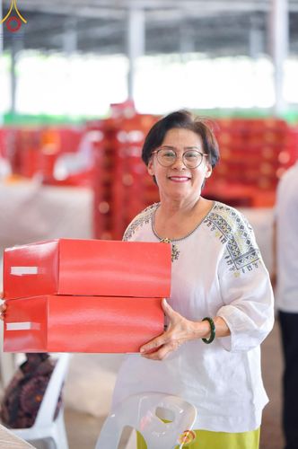 ภาพ No.212155:วันจันทร์ที่ 17 มีนาคม พ.ศ. 2568 บุญบรรจุกล่องไทยธรรม เพื่อถวายแด่พระสังฆาธิการ 40,000 กว่าวัดทั่วไทย ในวันคุ้มครองโลก 22 เมษายน พ.ศ. 2568 ณ บ้านแก้วเรือนทองคุณยายฯ วัดพระธรรมกาย