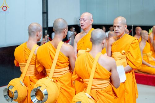 ภาพ No.136405:พิธีอุปสมบทสามเณรเตรียมสถาบันธรรมชัย รุ่นที่ 21 ณ โบสถ์พระไตรปิฏก วัดพระธรรมกาย วันเสาร์ที่ 4 พฤษภาคม พ.ศ.2567