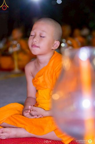 ภาพ No.222278:วันที่ 26-27 เมษายน พ.ศ. 2568 ศูนย์ปฏิบัติธรรมสวนผึ้ง ร่วมกับ ธุดงค์คสถานประจวบคีรีขันธ์ และวัดอ่าวน้อย  จัดกิจกรรมเดินธรรมยาตรา ตักบาตรข้าวสารอาหารแห้ง และจุดประทีปถวายเป็นพุทธบูชา ณ วัดอ่าวน้อย จ.ประจวบคีรีขันธ์