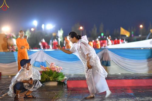 ภาพ No.119517:V.18 ทันทีม การเตรียมงาน เก็บงาน การรับบุญของเจ้าหน้าที่หน่วยงานต่างๆ เพื่อโครงการธรรมยาตรา กตัญญูบูชามหาปูชนียาจารย์ พระมงคลเทพมุนี (สด จนฺทสโร) พระผู้ปราบมาร อนุสรณ์สถาน 7 แห่ง ปีที่ 12 ระหว่างวันที่ 2 - 31 มกราคม พ.ศ.2567