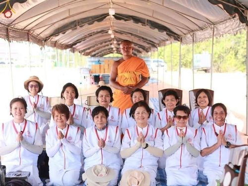 ภาพ No.130134:V.34 เพื่อธรรมเพื่อบางกล่ำ การรับบุญของเจ้าหน้าที่หน่วยงานต่างๆ  เพื่องานธรรมยาตราอัญเชิญพระบรมสารีริกธาตุ ประดิษฐาน ณ มหารัตนเจดีย์สิริปทุมสวรรค์ (เจดีย์อริยพุทธะ 5 พระองค์) ณ ศูนย์ปฏิบัติธรรมภาคใต้ อ.บางกล่ำ จ.สงขลา ระหว่างวันที่ 9-10 มีนาคม พ.ศ. 2567