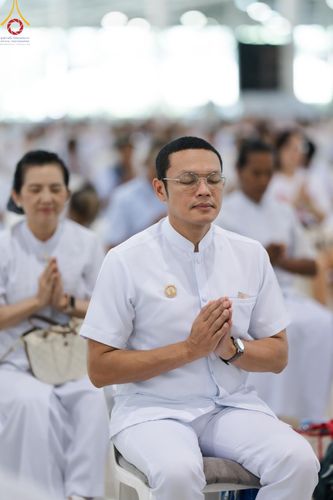 ภาพ No.151293:พิธีบูชาข้าวพระ ในวันอาทิตย์ต้นเดือน วันที่ 1 กันยายน พ.ศ. 2567 ณ สภาธรรมกายสากล วัดพระธรรมกาย