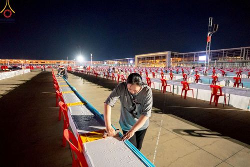 ภาพ No.219204:วันที่ 19-21 เมษายน พ.ศ. 2568 การเตรียมงานในลานธรรม , วิหารคด เพื่องานวันคุ้มครองโลก 22 เมษายน พ.ศ. 2568