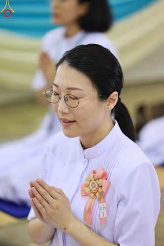 ภาพ No.60447:การต้อนรับพระสังฆาธิการ 10,000 กว่าวัดทั่วประเทศ พิธีมอบปัจจัยช่วยเหลือครู 4 จังหวัดชายแดนภาคใต้ พิธีปฏิบัติธรรม ในวันคุ้มครองโลก วันจันทร์ที่ 22 เมษายน พ.ศ.2567 ณ วัดพระธรรมกาย จ.ปทุมธานี