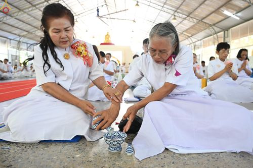 ภาพ No.283220:วันอาทิตย์ที่ 26 ตุลาคม พุทธศักราช 2568 พิธีทอดกฐินสามัคคี กตัญญูบูชาธรรมมหาปูชนียาจารย์ และโครงการกฐินทั่วไทย 30,000 วัด บูชาธรรม 81 ปีหลวงพ่อธัมมชโย  ณ ศูนย์อบรมเยาวชนอุตรดิตถ์