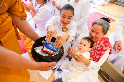 ภาพ No.85560:พิธีทอดผ้าป่าฉลองวัดพระธรรมกายเอกเกอร์ซุน  ในโอกาสสถาปนาครบรอบ 7 ปี  วันอาทิตย์ที่ 30 กรกฎาคม พ.ศ.2566 ณ วัดพระธรรมกายเอกเกอร์ซุน ประเทศนอร์เวย์