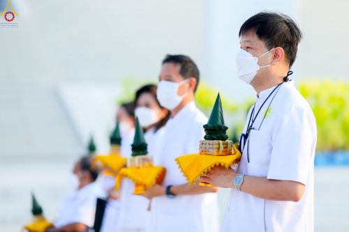 ภาพ No.79723:พิธีเวียนประทักษิณ ณ พระมหาธรรมกายเจดีย์ และพิธีวันทาเจดีย์ ในโครงการบรรพชาสามเณรฟื้นฟูพระพุทธศาสนาทั่วไทย วันเสาร์ที่ 8 เมษายน พ.ศ.2566