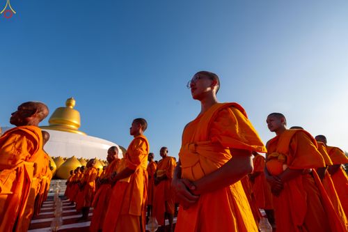 ภาพ No.301938:วันที่ 23 มกราคม พ.ศ. 2569 พิธีจุดประทีปธรรมถวายเป็นพุทธบูชา และบูชาธรรมมหาปูชนียาจารย์  ณ อนุสรณ์สถานลำดับที่ 5 สถานที่เผยแผ่วิชชาธรรมกายครั้งแรก อนุสรณ์สถานบางปลา วัดบางปลา อำเภอบางเลน จังหวัดนครปฐม ในโครงการธรรมยาตรา กตัญญูบูชา มหาปูชนียาจารย์ พระมงคล