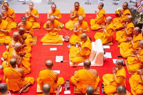 ภาพ No.180753:พิธีบรรพชาอุปสมบท โครงการอุปสมบทบูชาธรรมมหาปูชนียาจารย์ ประจำปีพุทธศักราช 2567 วันเสาร์ที่ 7 ธันวาคมพ.ศ. 2567 ณ วัดพระธรรมกาย จ.ปทุมธานี