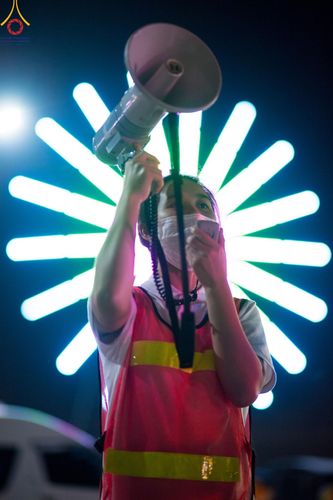 ภาพ No.198936:V.50 สารพัดV สารพัดดี ที่ธรรมยาตรา ในโครงการธรรมยาตรา กตัญญูบูชา มหาปูชนียาจารย์ พระมงคลเทพมุนี(สด จนฺทสโร) พระผู้ปราบมาร อนุสรณ์สถาน 7 แห่ง ปีที่ 13 ระหว่างวันที่ 2-31 มกราคม พ.ศ. 2568