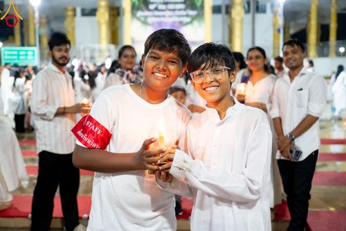 ภาพ No.331566:วันที่ 31 พฤษภาคม พ.ศ. 2569  สภาพุทธศาสนาแห่งอินเดีย (Indian Buddhist Council)  ร่วมกับมูลนิธรรมกาย จัดงานวิสาขบูชานานาชาติ  ณ วัดพุทธสันติวันธรรมชัย